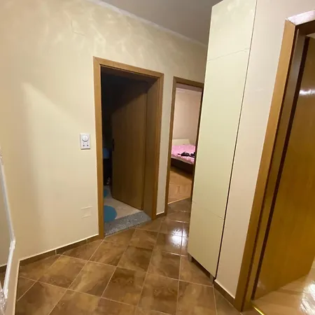 Apartman Elena Apartamento *